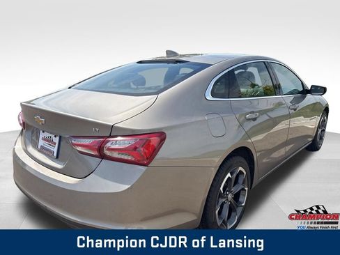 Used 2022 Chevrolet Malibu LT FWD image 8