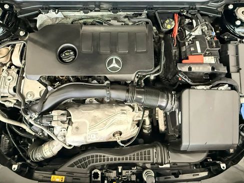 Used 2020 Mercedes-Benz A 220 image 40