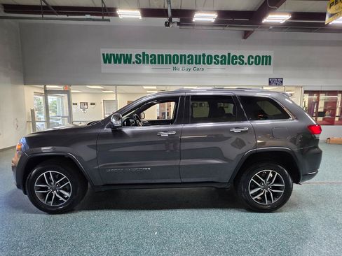 Used 2020 Jeep Grand Cherokee Limited AWD/4WD image 11