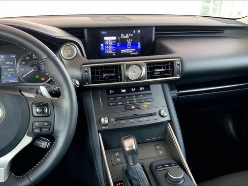 Used 2019 Lexus IS 300 w/ Premium Package image 7