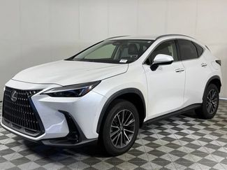 Used 2023 Lexus NX 250 FWD w/ Towing Package (2000 Lbs) video 2