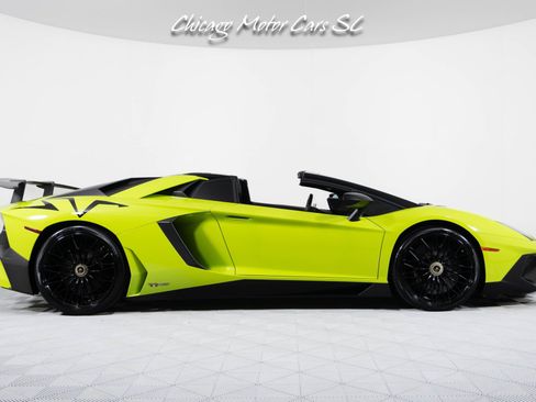 Used 2016 Lamborghini Aventador LP 750-4 Superveloce AWD/4WD image 5