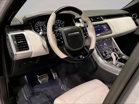 Used 2022 Land Rover Range Rover Sport SVR AWD/4WD image 16
