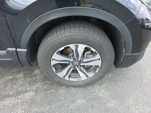 Used 2017 Honda CR-V LX image 9