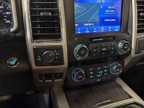 Used 2020 Ford F350 Lariat w/ Lariat Ultimate Package AWD/4WD image 26