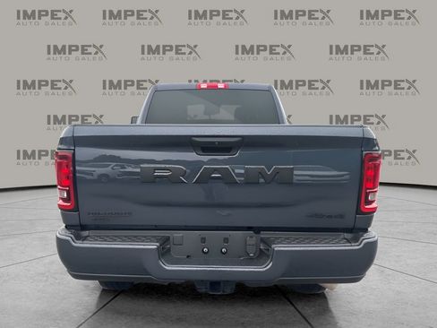 Used 2025 RAM 2500 Big Horn AWD/4WD image 4