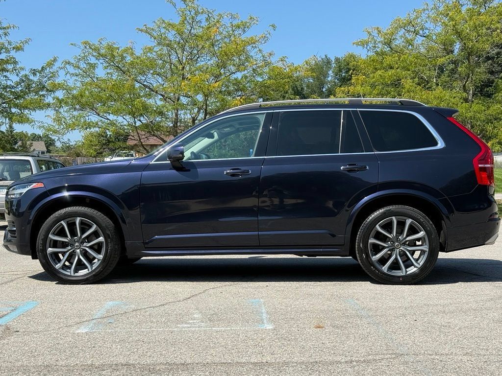 Used 2019 Volvo XC90 T6 Momentum w/ Advanced Package AWD/4WD image 2