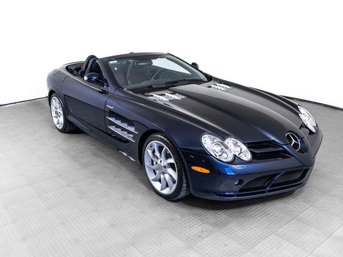 Used 2008 Mercedes-Benz SLR image 27