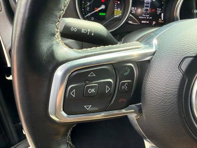 Certified 2023 Jeep Wrangler Unlimited Sahara w/ Cold Weather Group AWD/4WD image 21