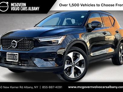 Certified 2026 Volvo XC40 B5 Plus w/ Protection Package Premier