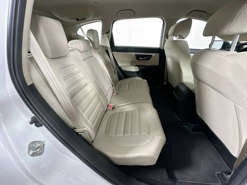 Used 2020 Honda CR-V LX image 25