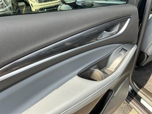 Used 2022 Buick Enclave Premium image 21