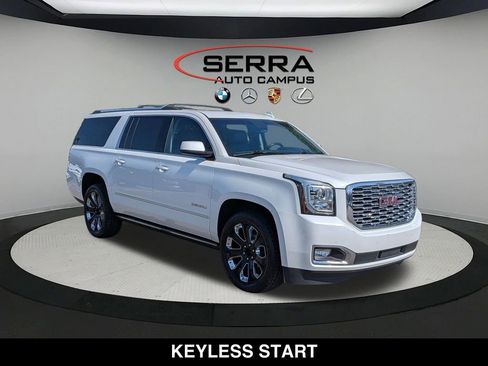 Used 2020 GMC Yukon XL Denali w/ Open Road Package AWD/4WD image 16