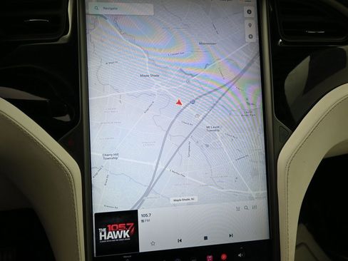 Used 2021 Tesla Model X Long Range image 11