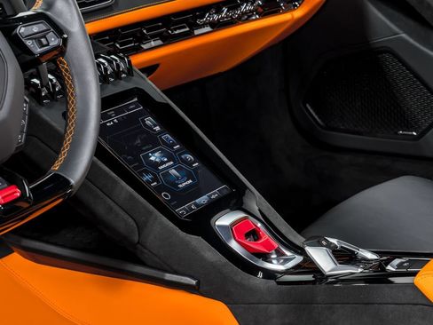 Used 2023 Lamborghini Huracan Tecnica RWD image 22
