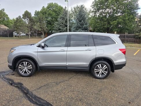 Used 2017 Honda Pilot EX-L image 2