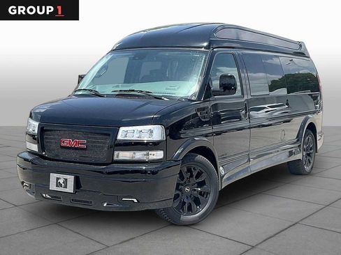 New 2026 GMC Savana 2500 Extended w/ Driver Convenience Package RWD image 1