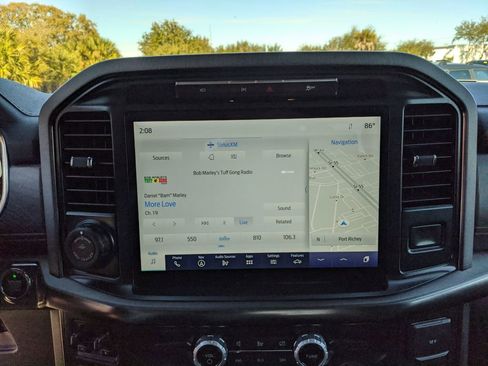 Certified 2023 Ford F150 Platinum w/ Equipment Group 701A High image 27