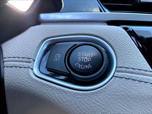Used 2020 BMW X1 sDrive28i w/ Convenience Package FWD image 33