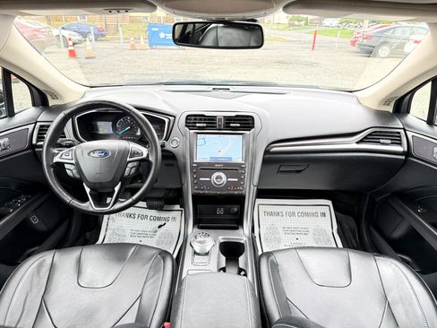 Used 2019 Ford Fusion Energi Titanium image 26