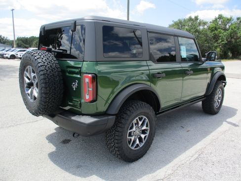 New 2025 Ford Bronco Badlands image 7