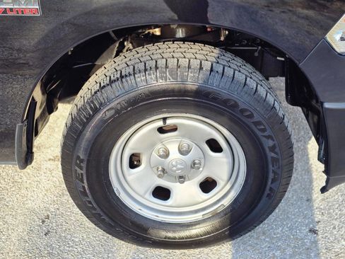 Used 2019 RAM 1500 Tradesman w/ Power & Remote Entry Group image 12