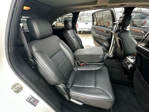 Used 2012 Mercedes-Benz R 350 4MATIC image 48