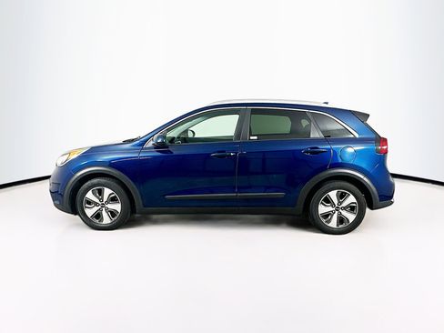 Used 2018 Kia Niro LX FWD image 4
