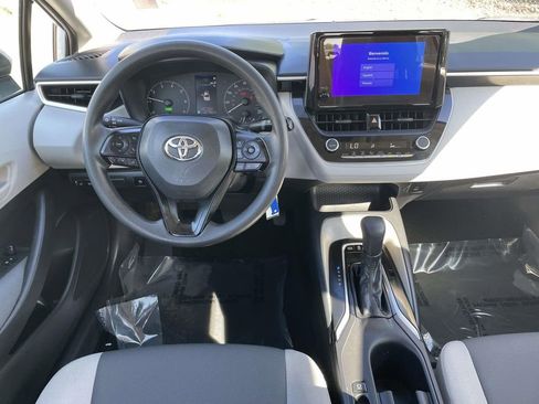 Used 2024 Toyota Corolla LE FWD image 22