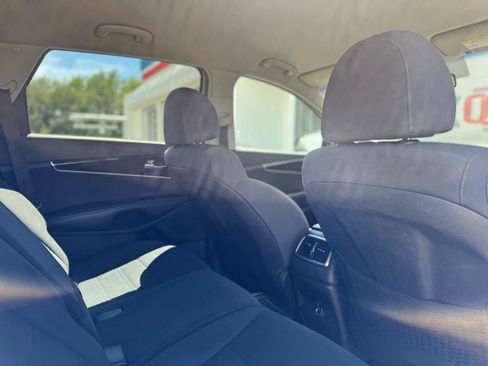 Used 2019 Kia Sorento L FWD image 52
