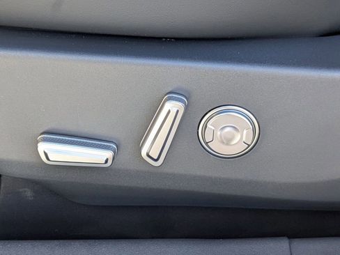 New 2026 Lincoln Nautilus Premier w/ Equipment Group 102A image 20