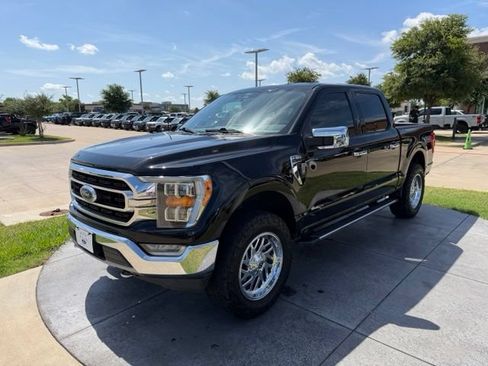 Used 2021 Ford F150 XLT w/ Equipment Group 302A High AWD/4WD image 3