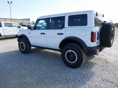 New 2025 Ford Bronco Badlands image 6