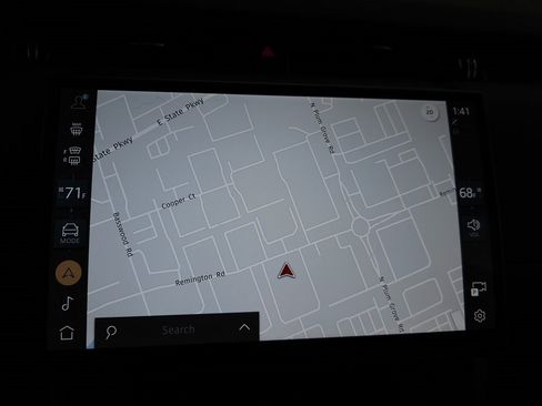 Certified 2025 Land Rover Discovery Sport S image 27