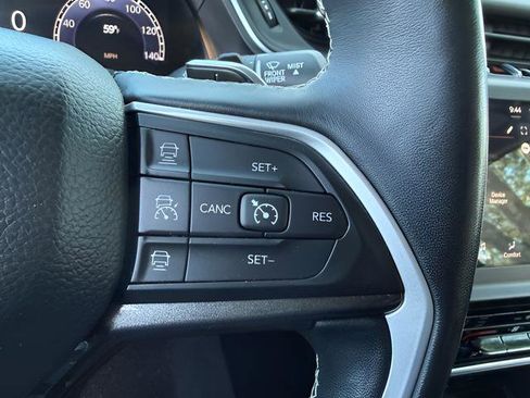Used 2022 Jeep Grand Cherokee L Laredo w/ Luxury Tech Group I AWD/4WD image 19