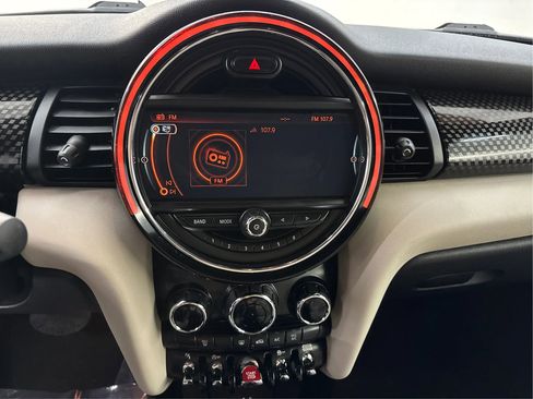 Used 2018 MINI Cooper S FWD image 19