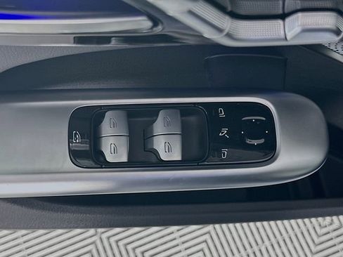 New 2026 Mercedes-Benz C 43 AMG 4MATIC Sedan image 18