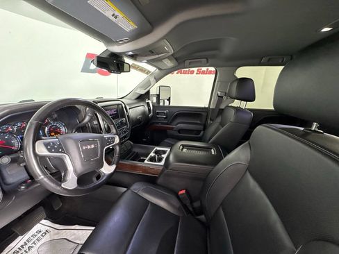 Used 2018 GMC Sierra 1500 SLT AWD/4WD image 14
