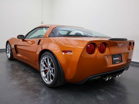 Used 2009 Chevrolet Corvette Z06 w/ Preferred Equipment Group image 5