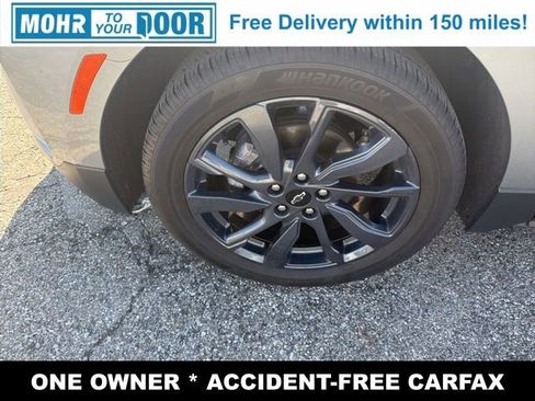Used 2024 Chevrolet Equinox RS w/ LPO, Floor Liner Package image 9
