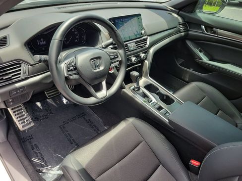 Used 2022 Honda Accord Sport image 22