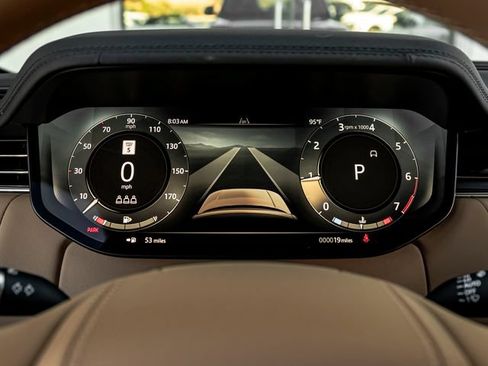 New 2026 Land Rover Range Rover SE AWD/4WD image 17