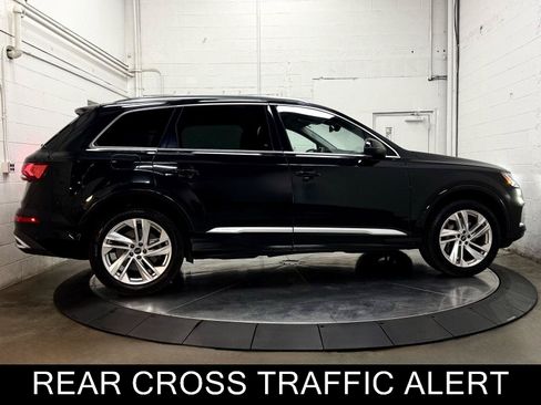 Used 2024 Audi Q7 3.0T Premium Plus AWD/4WD image 8