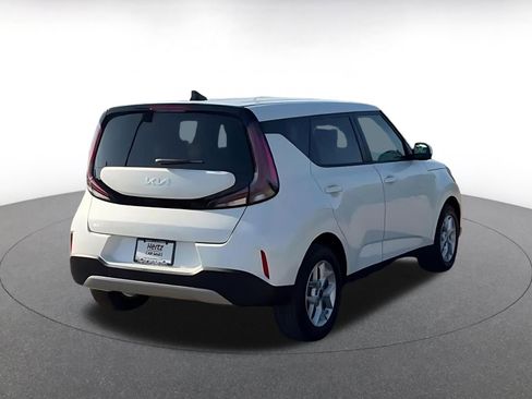 Used 2025 Kia Soul LX w/ LX Technology Package image 12