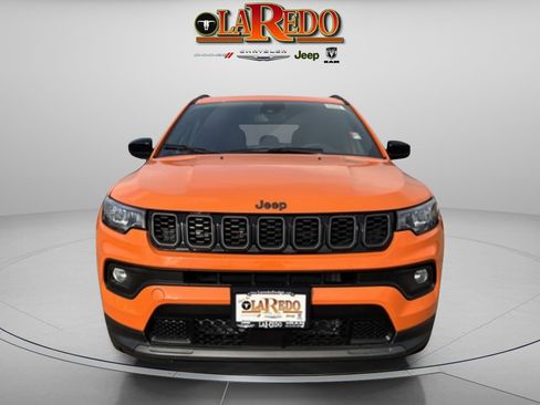 New 2026 Jeep Compass Latitude image 2