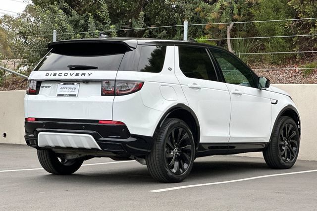 Certified 2025 Land Rover Discovery Sport Dynamic SE AWD/4WD image 5