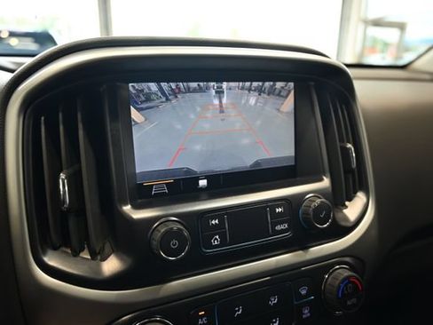 Certified 2022 Chevrolet Colorado ZR2 AWD/4WD image 16