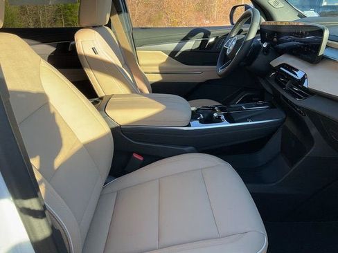 New 2026 Buick Enclave Preferred w/ Power Package image 18