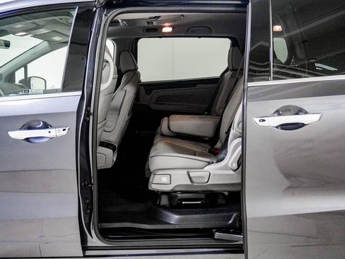 Used 2023 Honda Odyssey Elite image 39