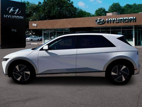 New 2026 Hyundai Ioniq 5 Limited image 3